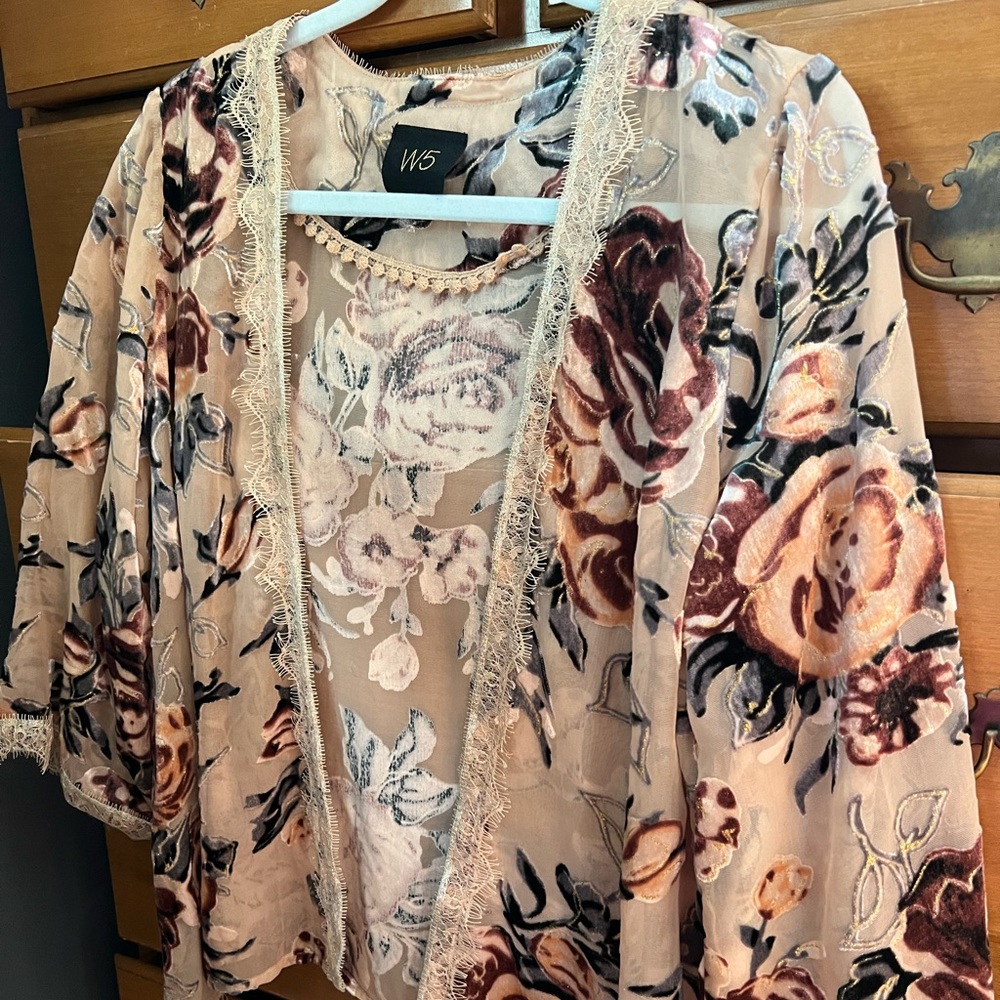 Velvet and sheer floral jacket / cardigan with lace trim, size M from Marshalls